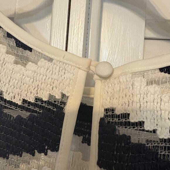 Revolve Milly Blue And White Textured‎ Dress Size 10 - Picture 8 of 11